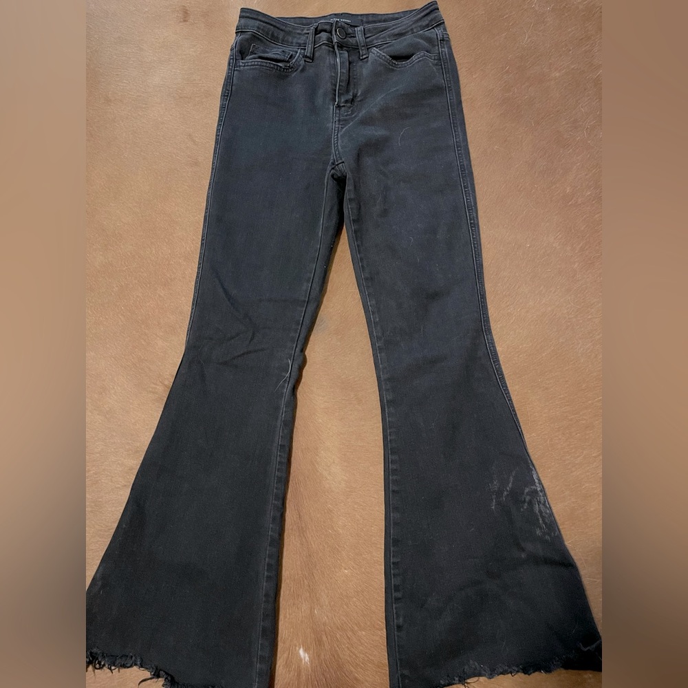 FLYING MONKEY HI-RISE BLACK FLARE JEAN